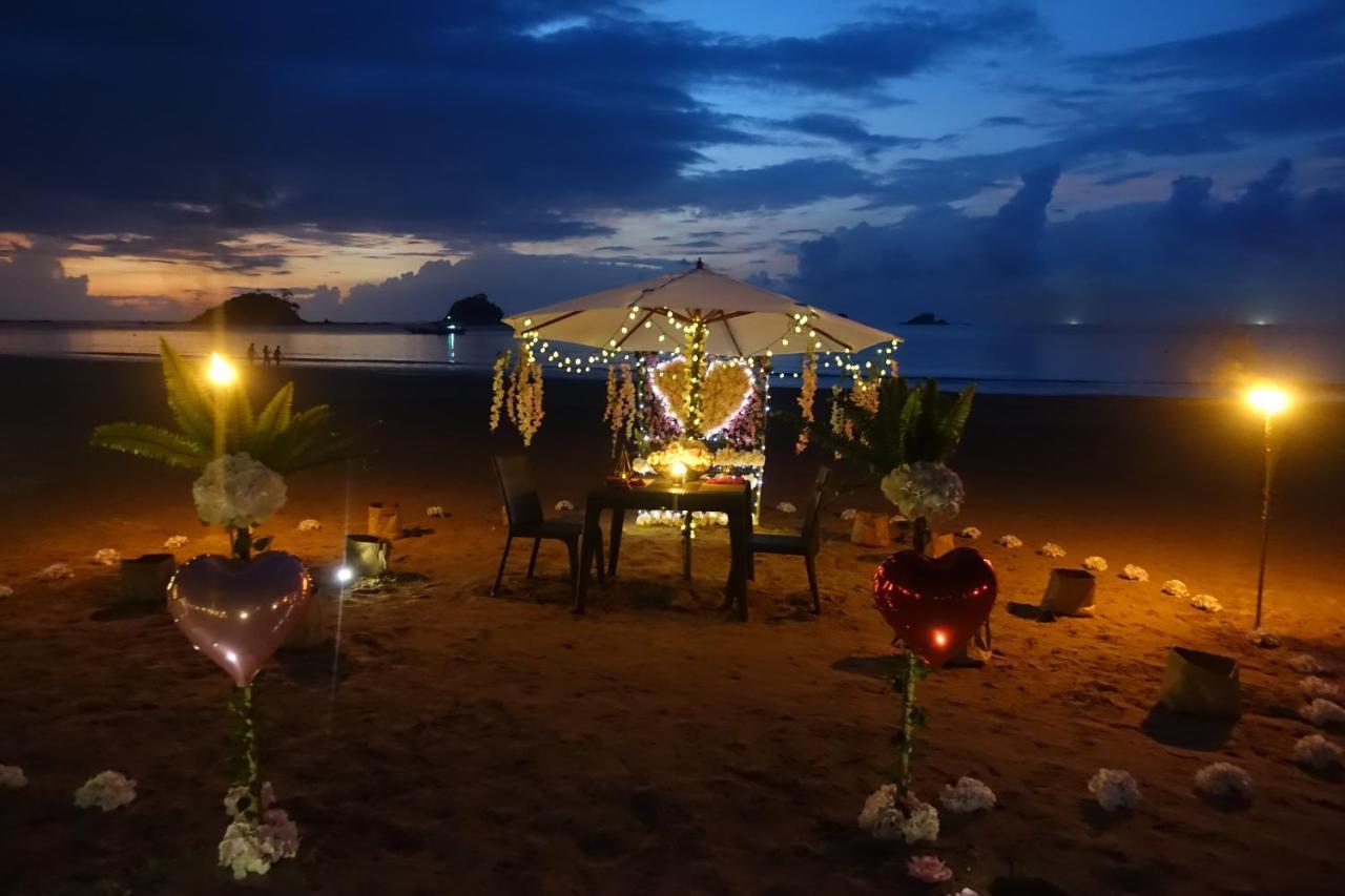 Nacpan Beach Villas Managed By H Hospitality Group El Nido Esterno foto